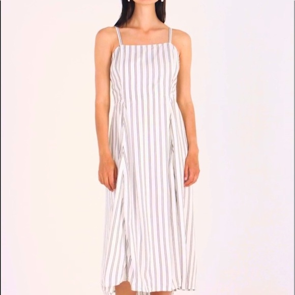 GAP Dresses & Skirts - GAP Fit snd Flare Cami Dress